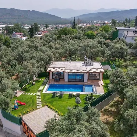Piatra Ξενοδοχείο Φετιγιέ