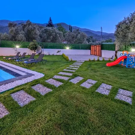 Piatra Hotel 4*